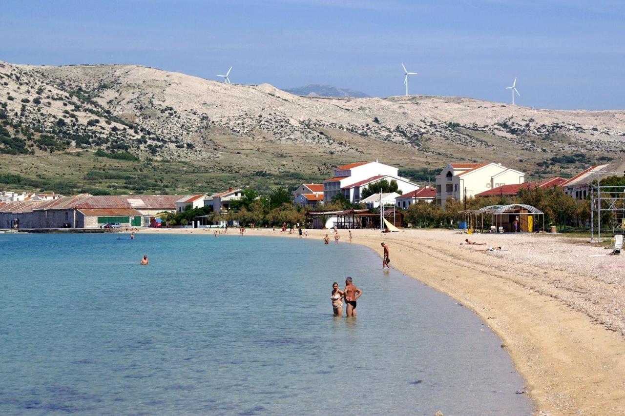 Apartments By The Sea Pag - 11778 Pag Town Buitenkant foto